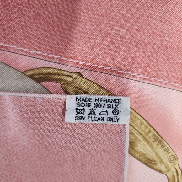 Hermès Projets Carrès Silk Scarf 90 Pink - Picture 7 of 8